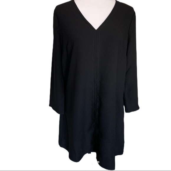 Gap V-Neck Swing Dress - Picture 4 of 7